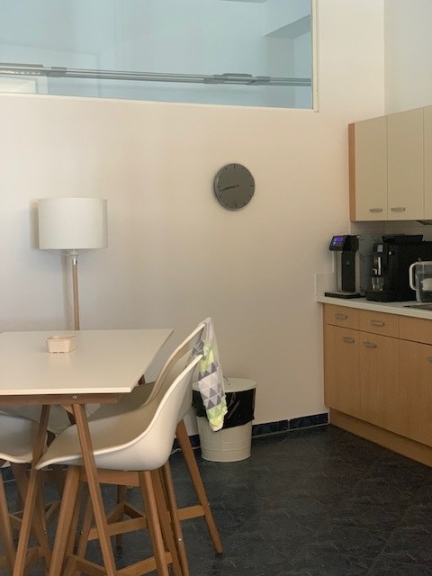 Büro 4